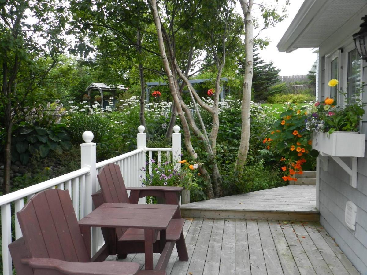 Abbie'S Garden Bed & Breakfast Grand Bank Экстерьер фото