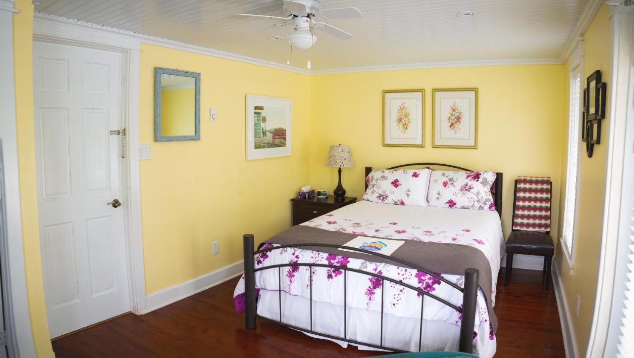 Abbie'S Garden Bed & Breakfast Grand Bank Экстерьер фото