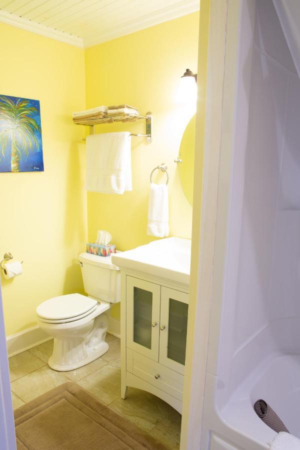 Abbie'S Garden Bed & Breakfast Grand Bank Экстерьер фото