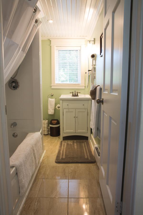 Abbie'S Garden Bed & Breakfast Grand Bank Экстерьер фото
